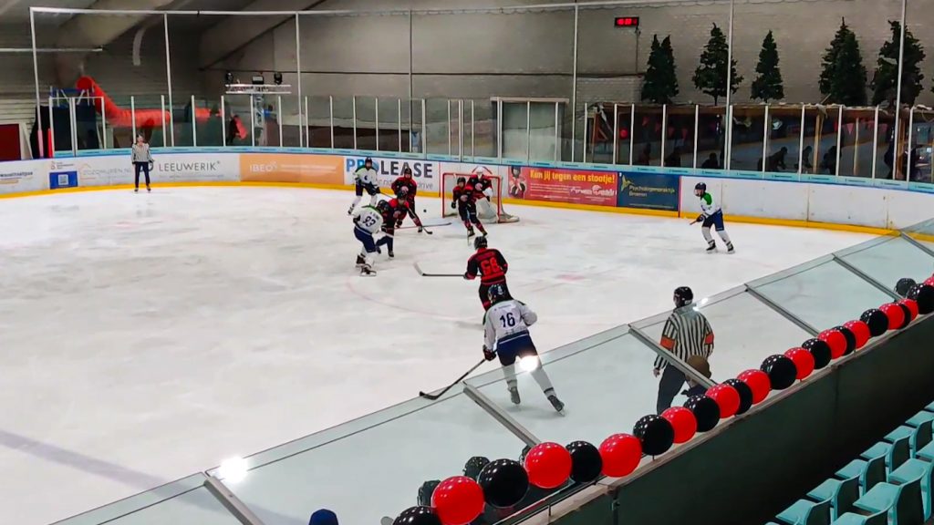 Dordrecht Lions U15 - Red Eagles Den Bosch